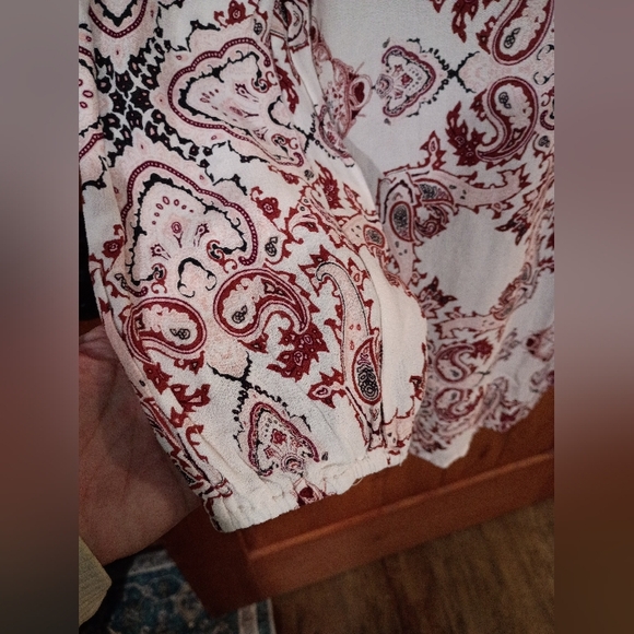 Hint of‎ Mint Red and White Patterned Mini Dress - Picture 4 of 6